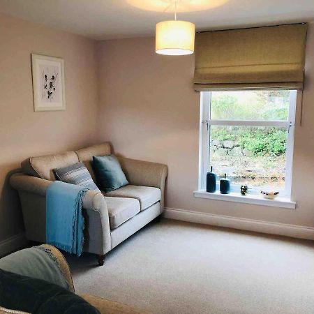 Two Bedroom House In Central Portree Exteriör bild